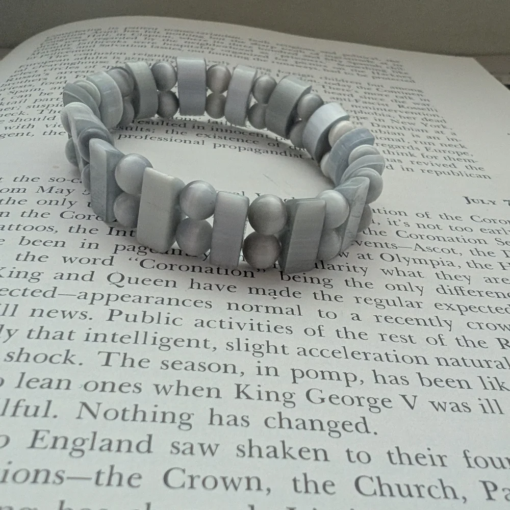 Gray Crystal Stretch Bracelet - Picture 7 of 8